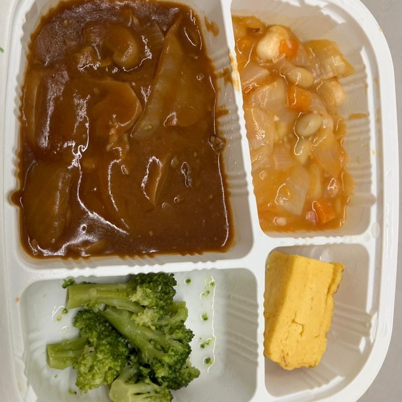 ハッシュドビーフ弁当(㈱まごころケアー研究センター)