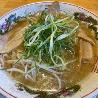 広島醤油とんこつラーメン(じゃ軒)