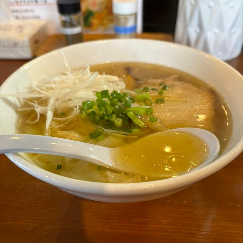 地鶏塩ワンタンそば(地鶏中華そば　さやま)