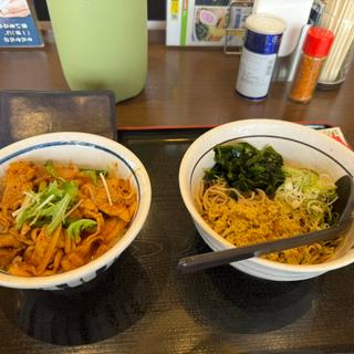 (山田うどん食堂 川越中居店)