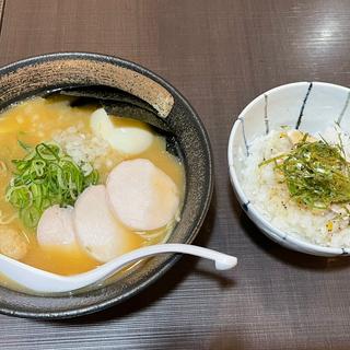 濃厚鶏白湯そば (麺屋武一 秋葉原店)