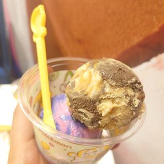 コットンキャンディ(サーティワンアイスクリーム 上野マルイ店)