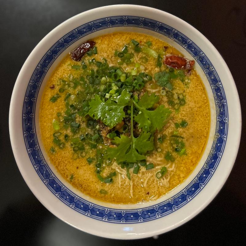 坦々麺(餃子荘紅蜥蜴 桜新町店)