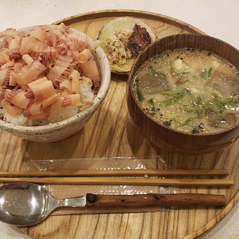 冷や汁定食(かつお食堂)