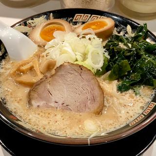 味玉味噌らーめん(北海道らーめんみそ熊 大阪京橋店)