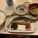 焼き魚定食(おなが鳥)