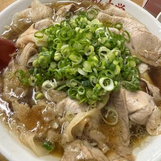 醤油ラーメン(元祖らーめん大栄 （がんそらーめんだいえい）)