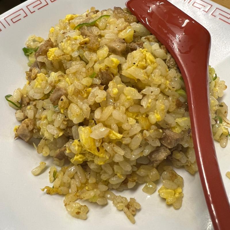 焼き飯(元祖らーめん大栄 （がんそらーめんだいえい）)