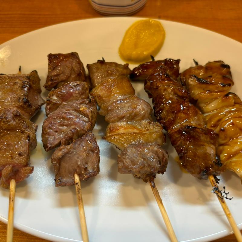 5本盛り(もつ焼き ふくろう)