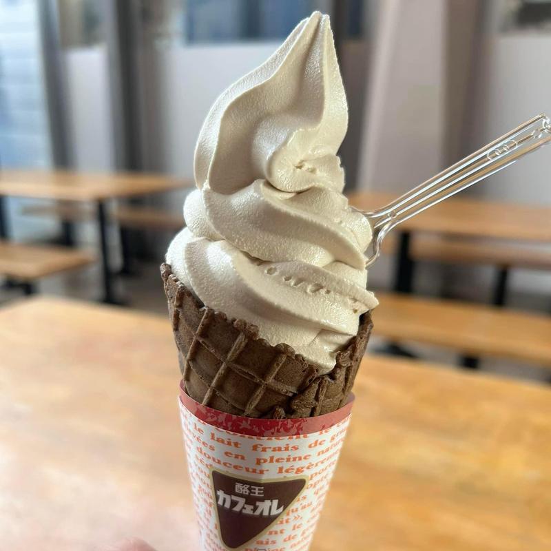 酪王カフェオレソフト(道の駅 安達 智恵子の里)