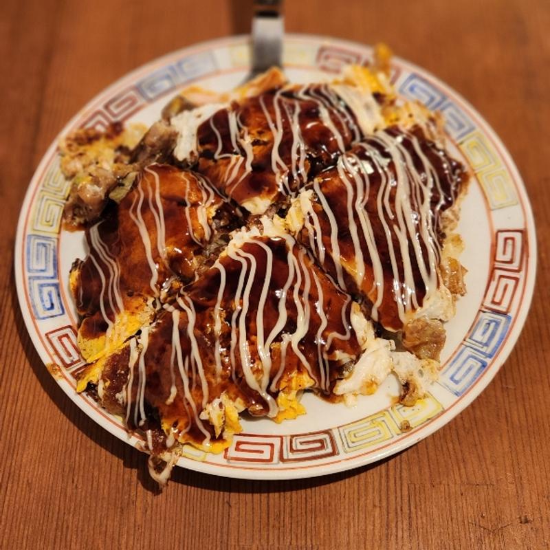 たまちゃんデラックス焼き(お好み たまちゃんviva)