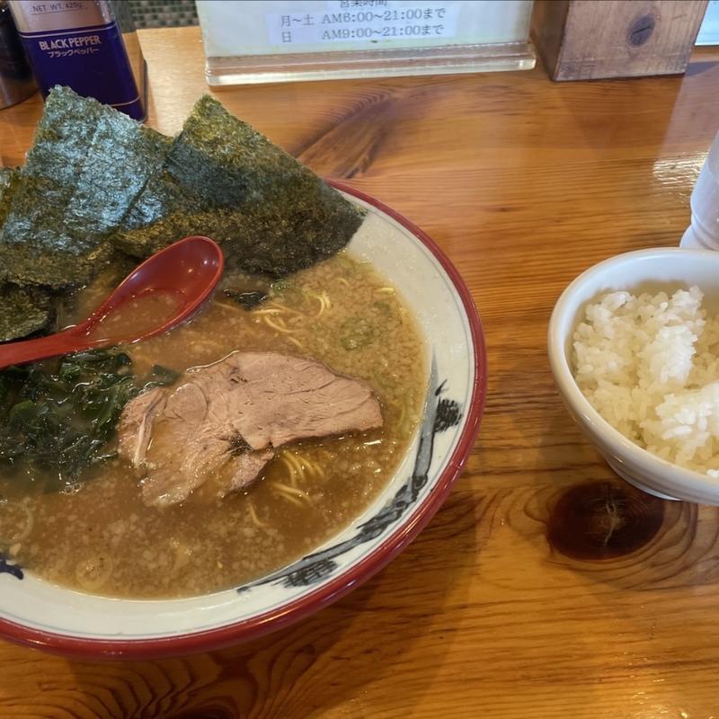 味噌ラーメン　半ライス(椿　ラーメンショップ 木立店 )
