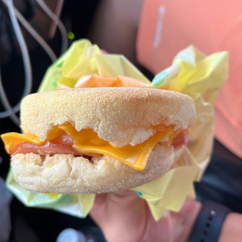 エッグマックマフィン(マクドナルド ４９号横越店 )