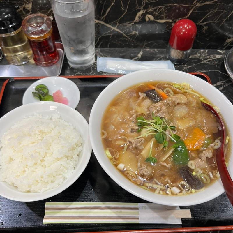 本日のランチ　肉そば　ライス(周礼)