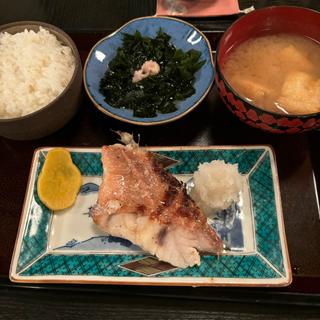 目抜け鯛の粕漬け焼き定食(ゆげ)