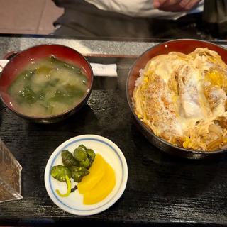 カツ丼(寿々㐂)