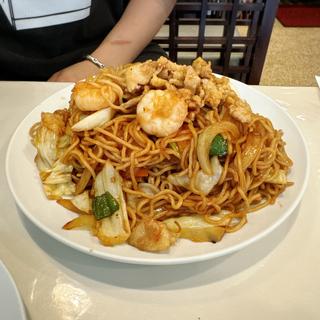 五目焼きそば(中国料理 梅林)