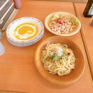 ペペロンチーノ+冷製パンプキンスープ+小海老S(サイゼリヤ 八千代大和田新田店)