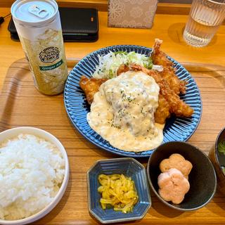 チキン南蛮&海老フライ定食(糸島食堂ほもり)