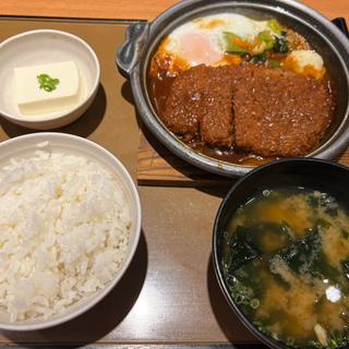 かつ煮定食(やよい軒 渋谷新南口店)