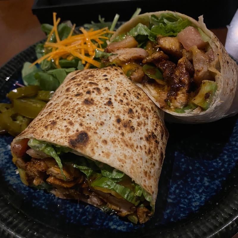 ブリトーチキン(特製飯屋Highway)