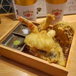 欲張りな天婦羅盛り合わせ