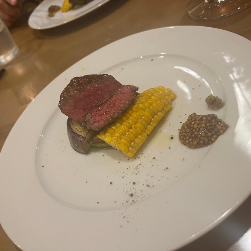 牛モモ肉のソテー(TRATTORIA TSUYUZAKI)