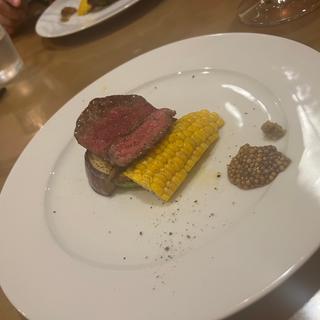牛モモ肉のソテー(TRATTORIA TSUYUZAKI)