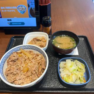 肉だく牛丼並　お新香みそ汁セット(吉野家 浅草駅前店)