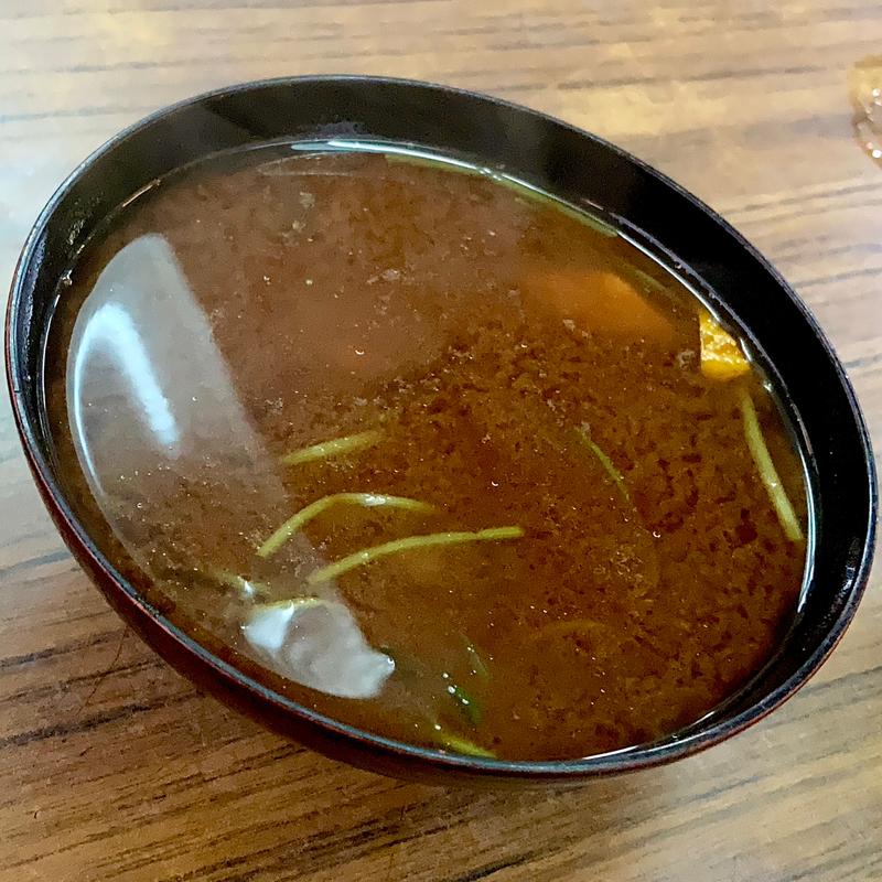 赤だし(文の里 松寿し)