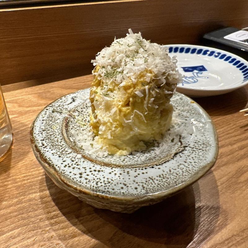 スパイシーポテサラ(焼鳥 つむぐ)