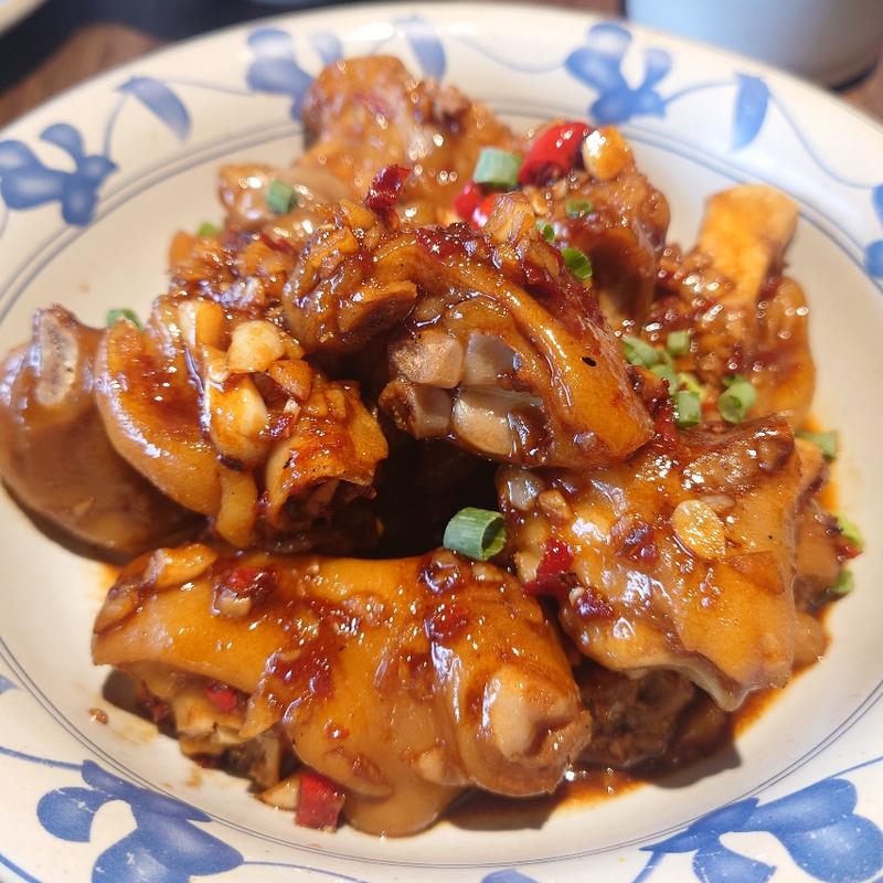 【湖南風】豚足煮込み(味上湖南菜館(ウィシャンコナンサイカン))