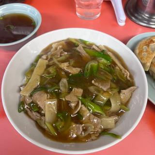 肉丼(中華料理 天華)
