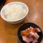 半ライス（チャーシュー付）(稲荷屋 （イナリヤ）)