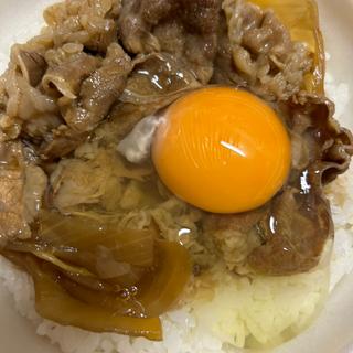 牛丼たまごトッピング(セブン-イレブン さっぽろ創世スクエア店)