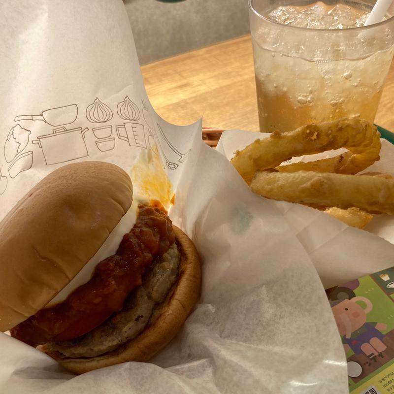 白いモスバーガー〜クアトロチーズソース〜 セット(モスバーガー京王リトナード永山店)