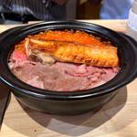 いくらとはらすとリブロース土鍋(大人の居酒屋 たてがみ 栄本店)