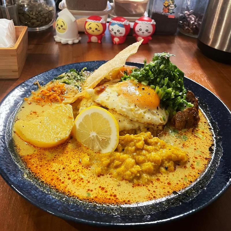 (スパイスカレー キテレツ)