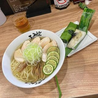 夏秋刀魚&早寿司×2(麺屋丈六 キーノ和歌山)