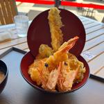 天然海老と太刀魚の天丼(箕島漁協直営 新鮮市場 浜のうたせ)