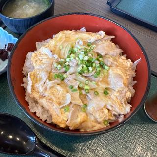 桃豚の他人丼