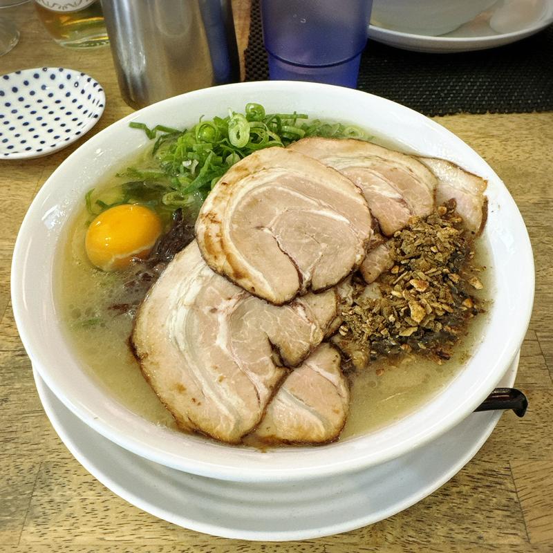 玉名ラーメン(くまめん中目黒)