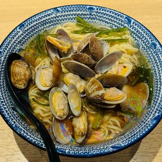 冷し浅利らぁ麺(貝出汁らぁ麺海美風 浅草店)