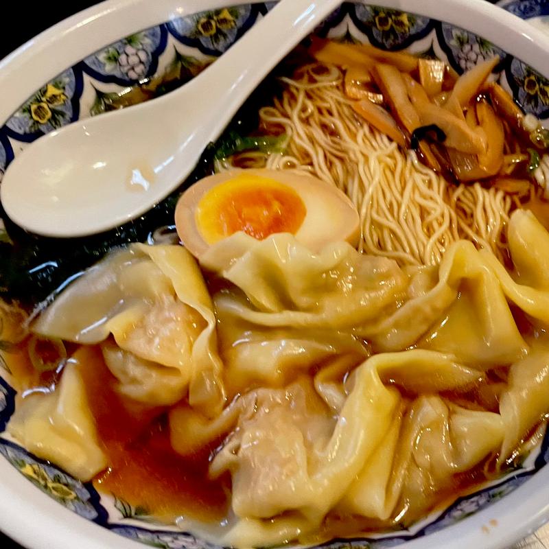 正油雲呑ラーメン(中国ラーメン 揚州商人 第二産業南中野店)