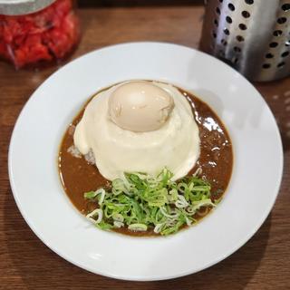 神戸キーマカレー ホワイトチーズ とろとろ煮たまご(元町通り3丁目 神戸キーマカレー)