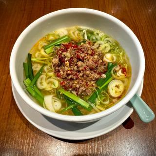 ランチセットB 台湾蒸鶏セット 台湾ラーメン 塩(郭 政良 味仙 東京神田西口店)