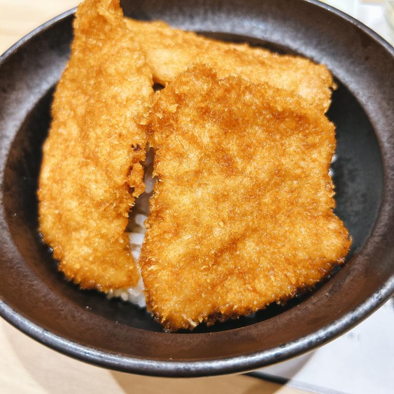 カツ丼セット(新潟カツ丼 タレカツ KITTE大阪店)