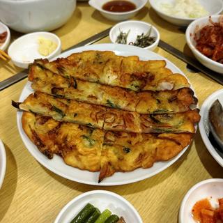 チヂミ(赤坂一龍本店)