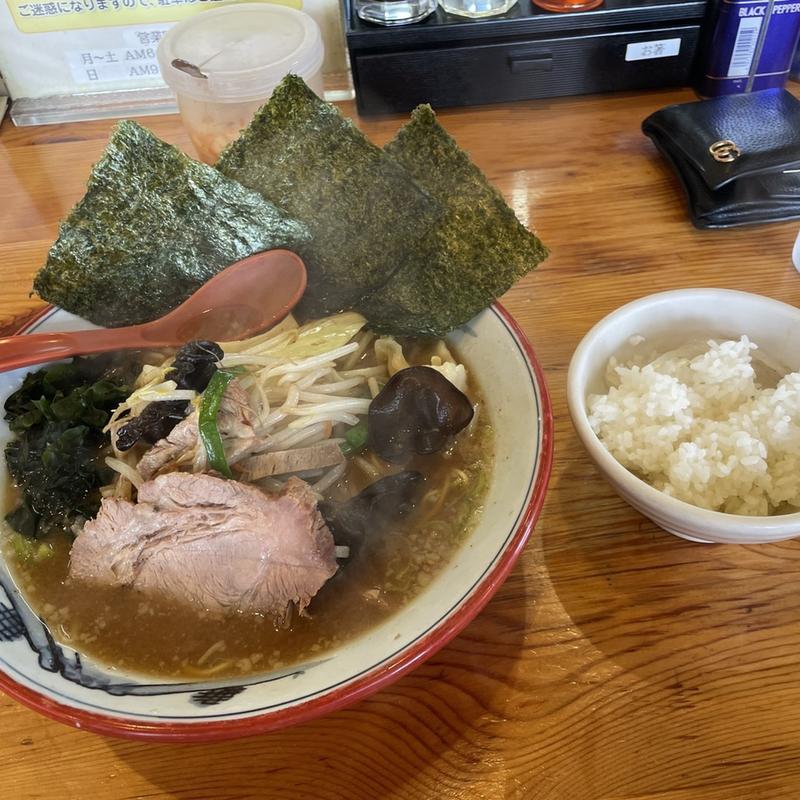 味噌ラーメン　野菜　半ライス(椿　ラーメンショップ 木立店 )
