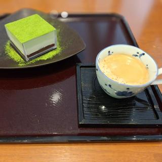 抹茶ティラミスセット(四六時中 マルイ溝口店)